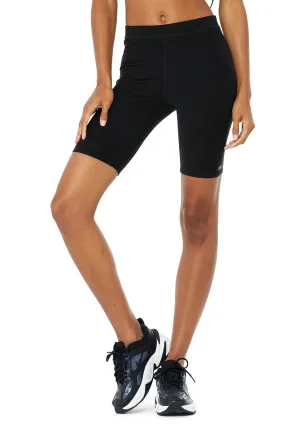 7" High-Waist Alosoft Flow Biker Short - Black