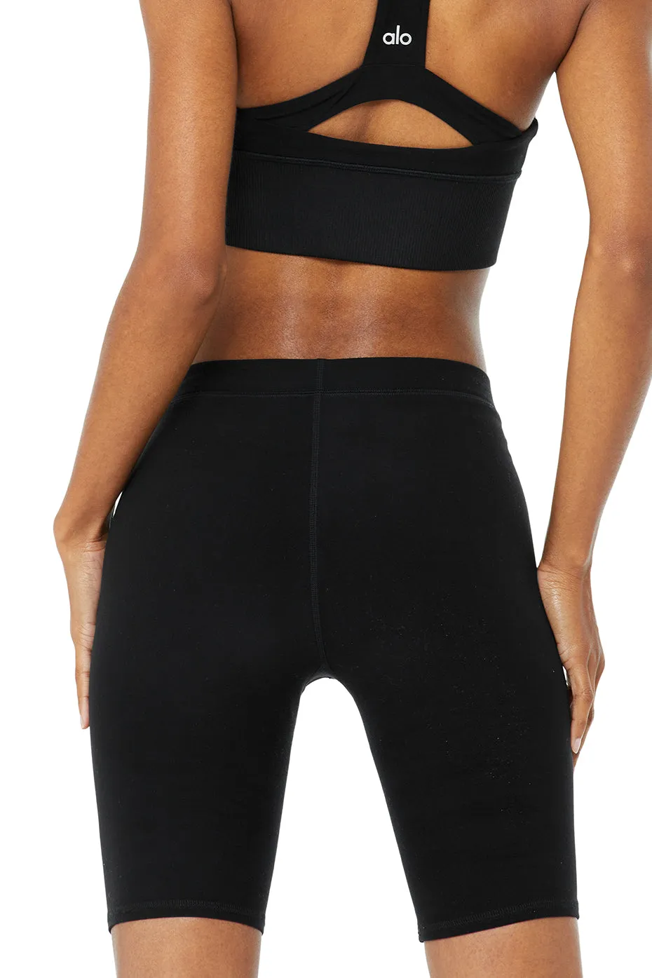 7" High-Waist Alosoft Flow Biker Short - Black