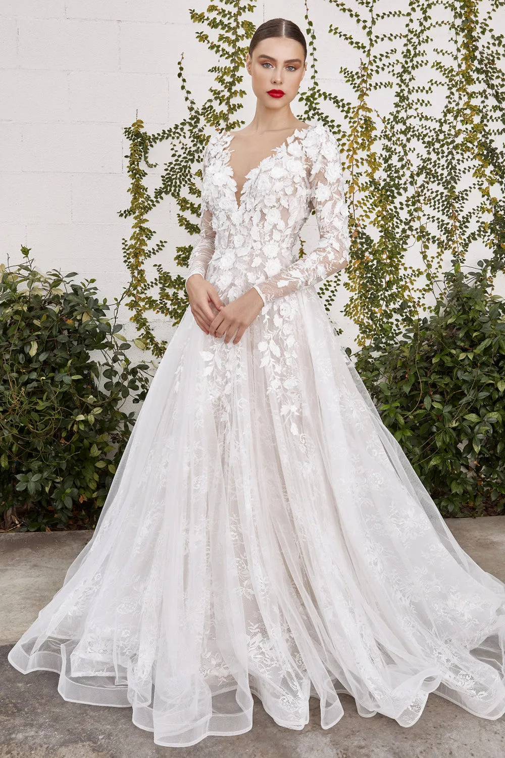 Anaissa | Long Sleeve Backless Bridal Gown w/ Train