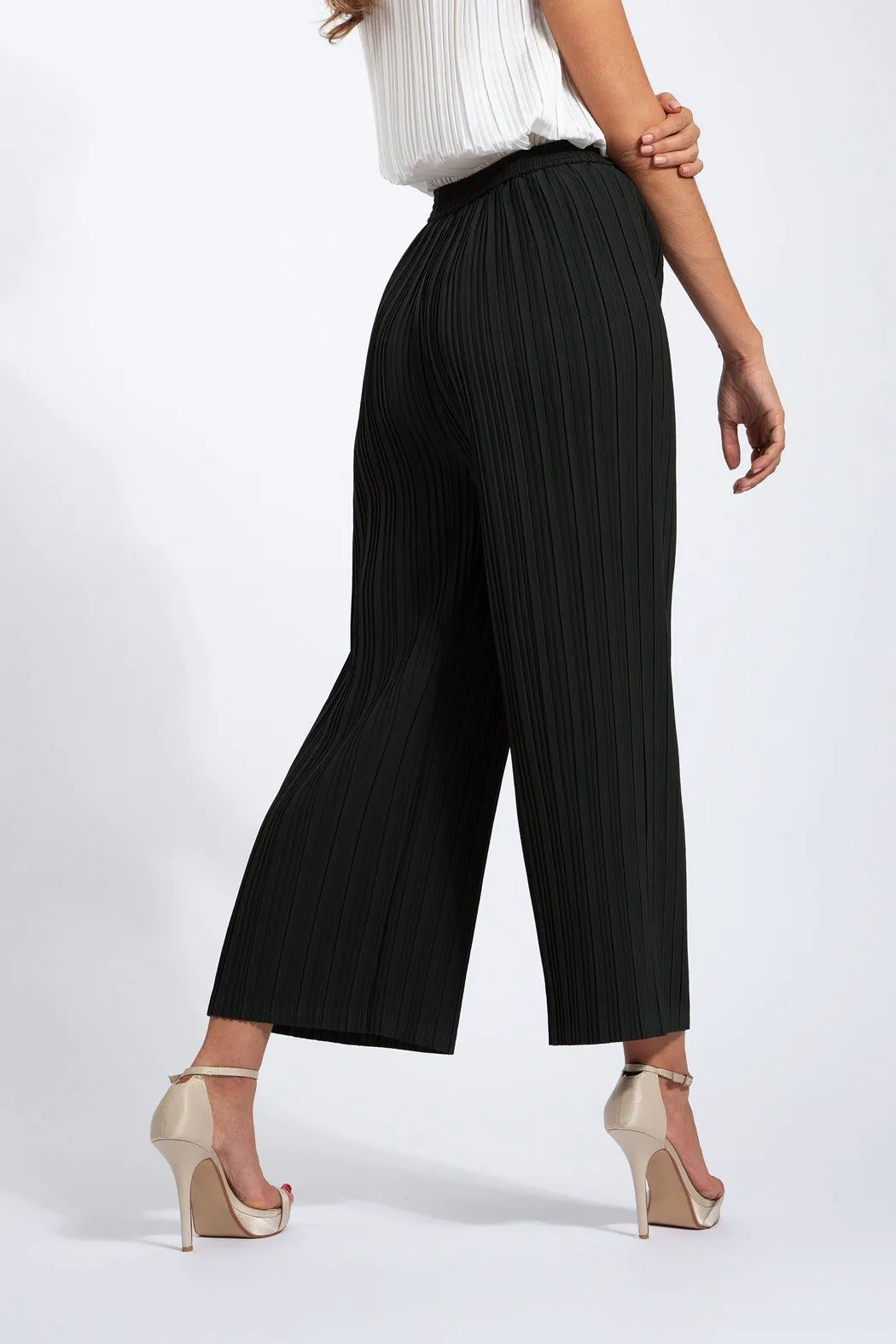 Andrea Small Pleat Straight Cut Pants (Matte Fabric)