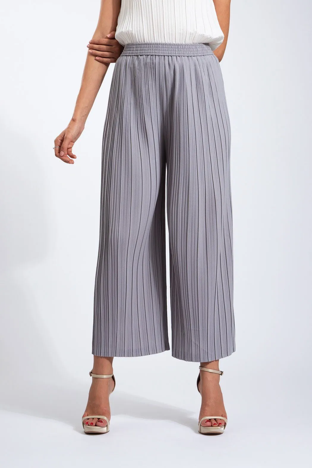 Andrea Small Pleat Straight Cut Pants (Matte Fabric)