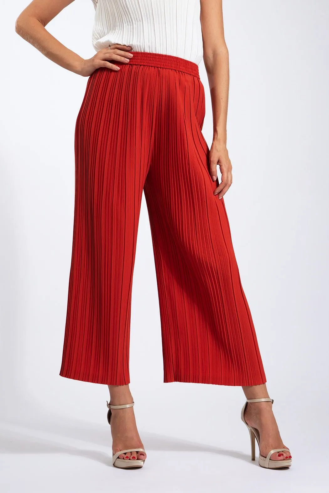 Andrea Small Pleat Straight Cut Pants (Matte Fabric)