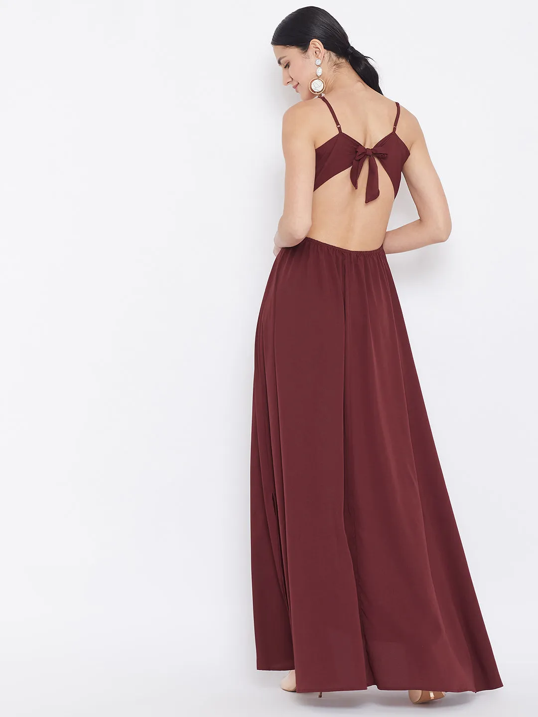 Berrylush Women Solid Maroon Strappy V-Neck A-Line Maxi Dress