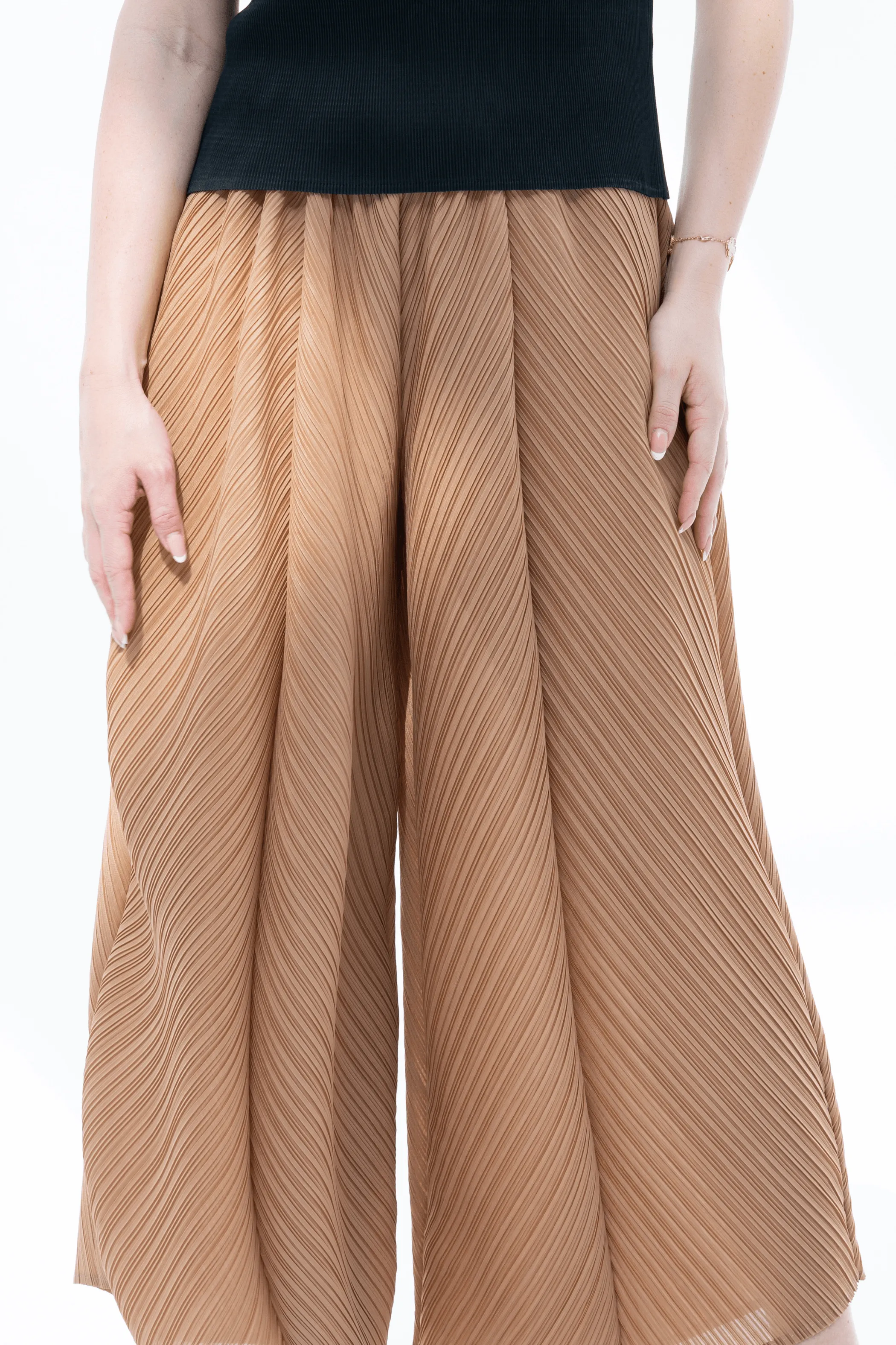 Madeline Pleated Loose Straight Pants