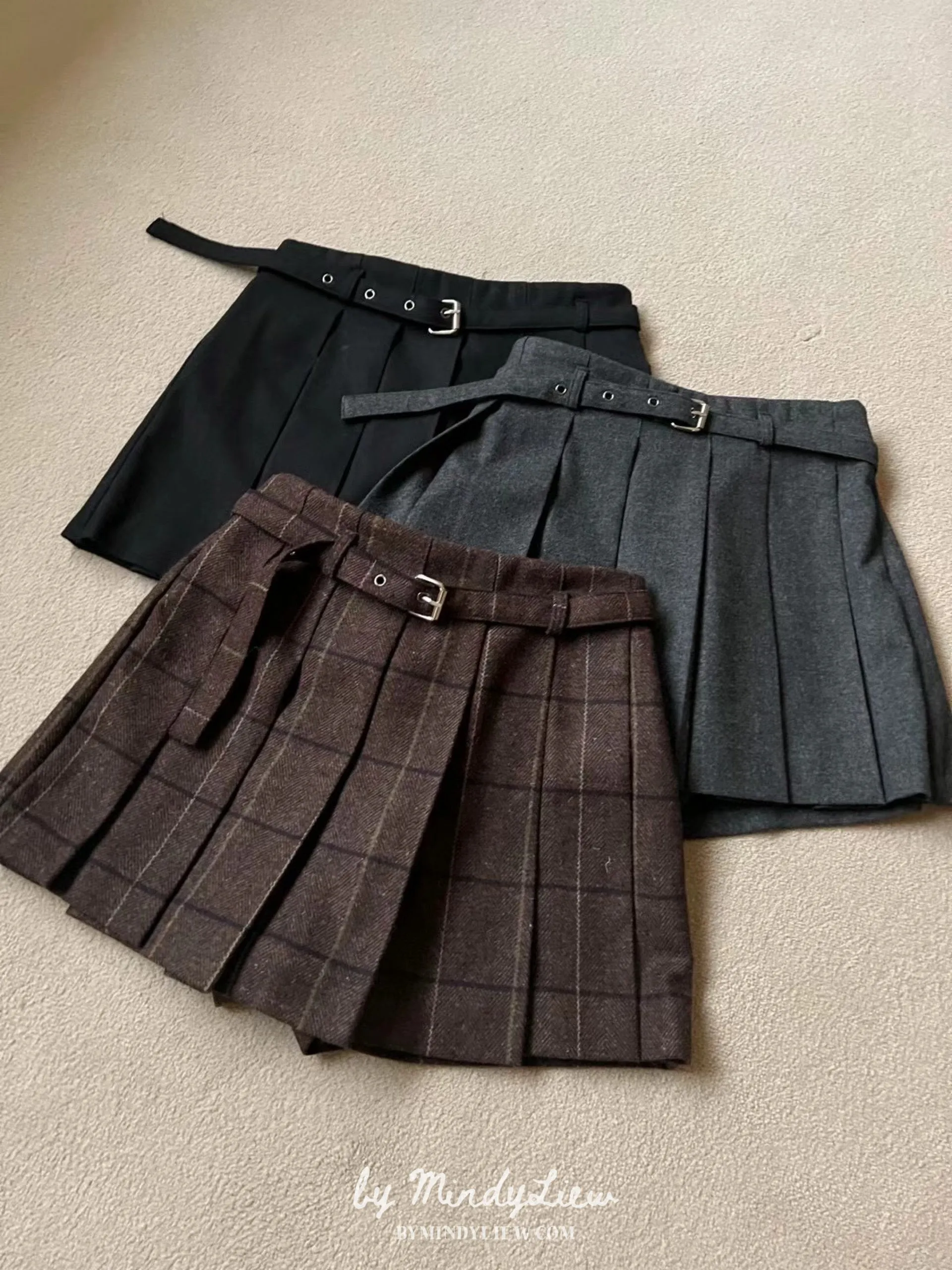 ML231136 Pleated Skirt Pants