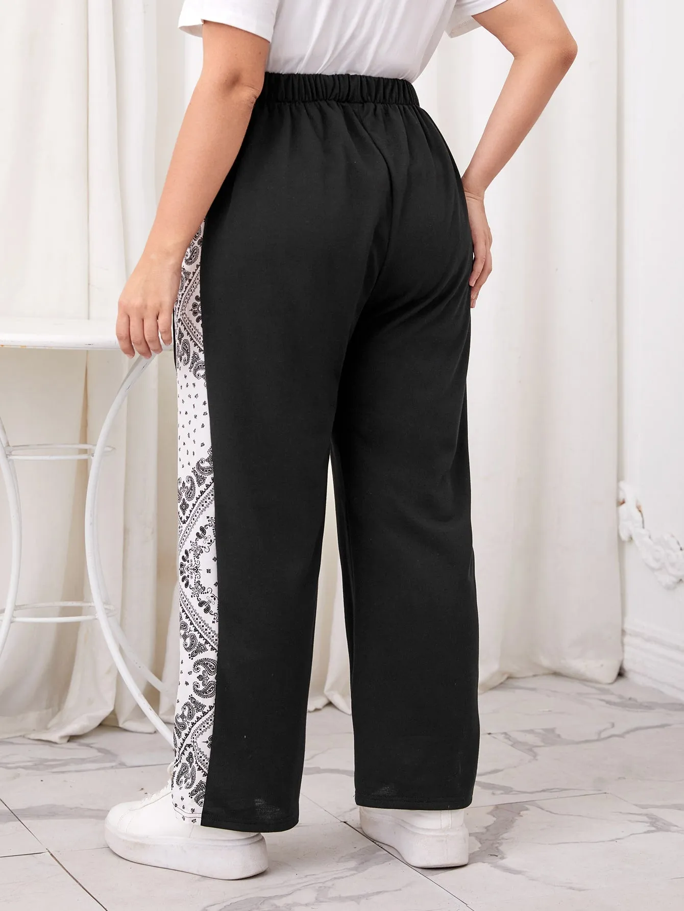 Paisley High Waist Long Plus Size Sweatpants