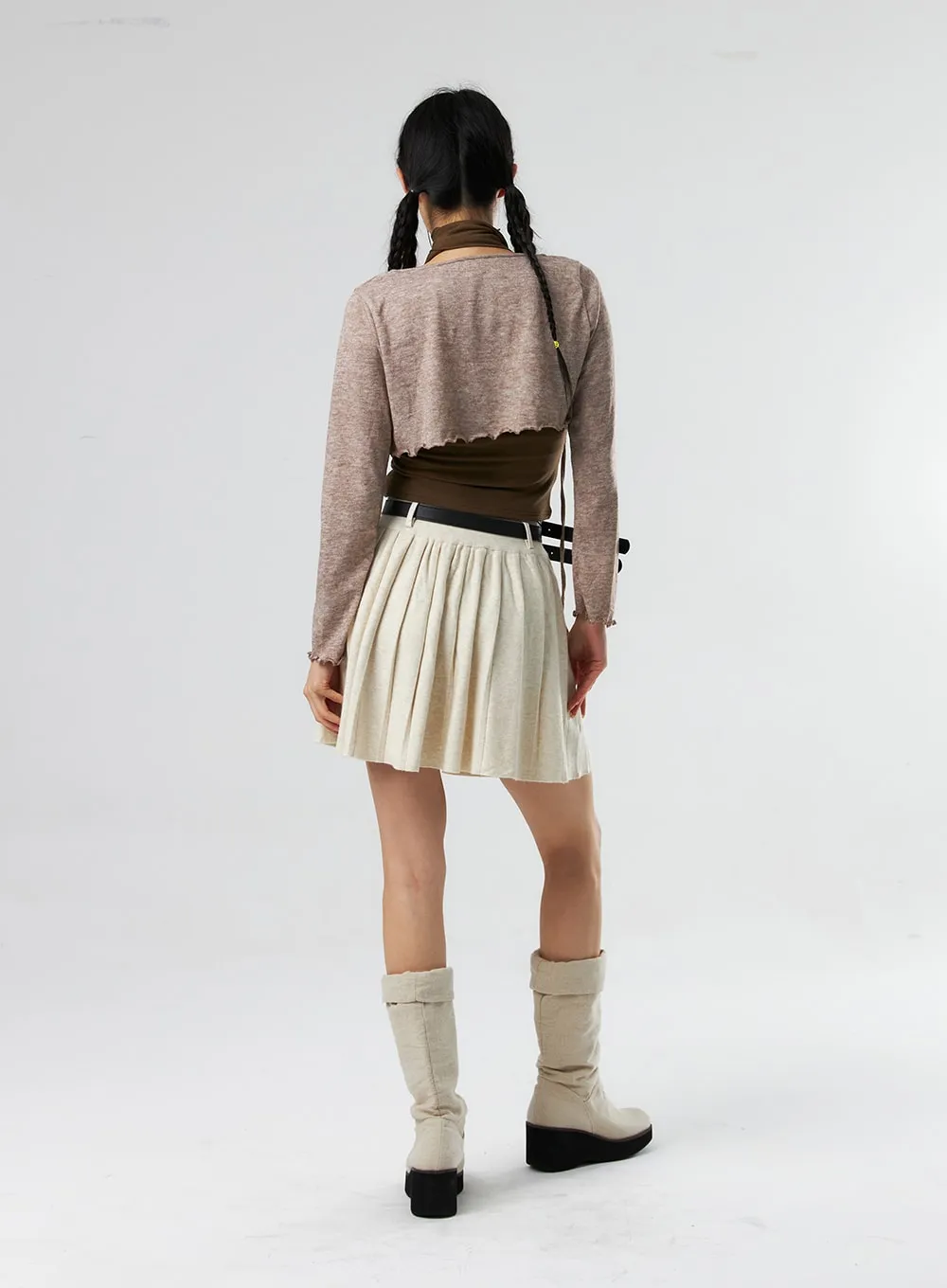 Pleated Mini Skirt with Belt IS322