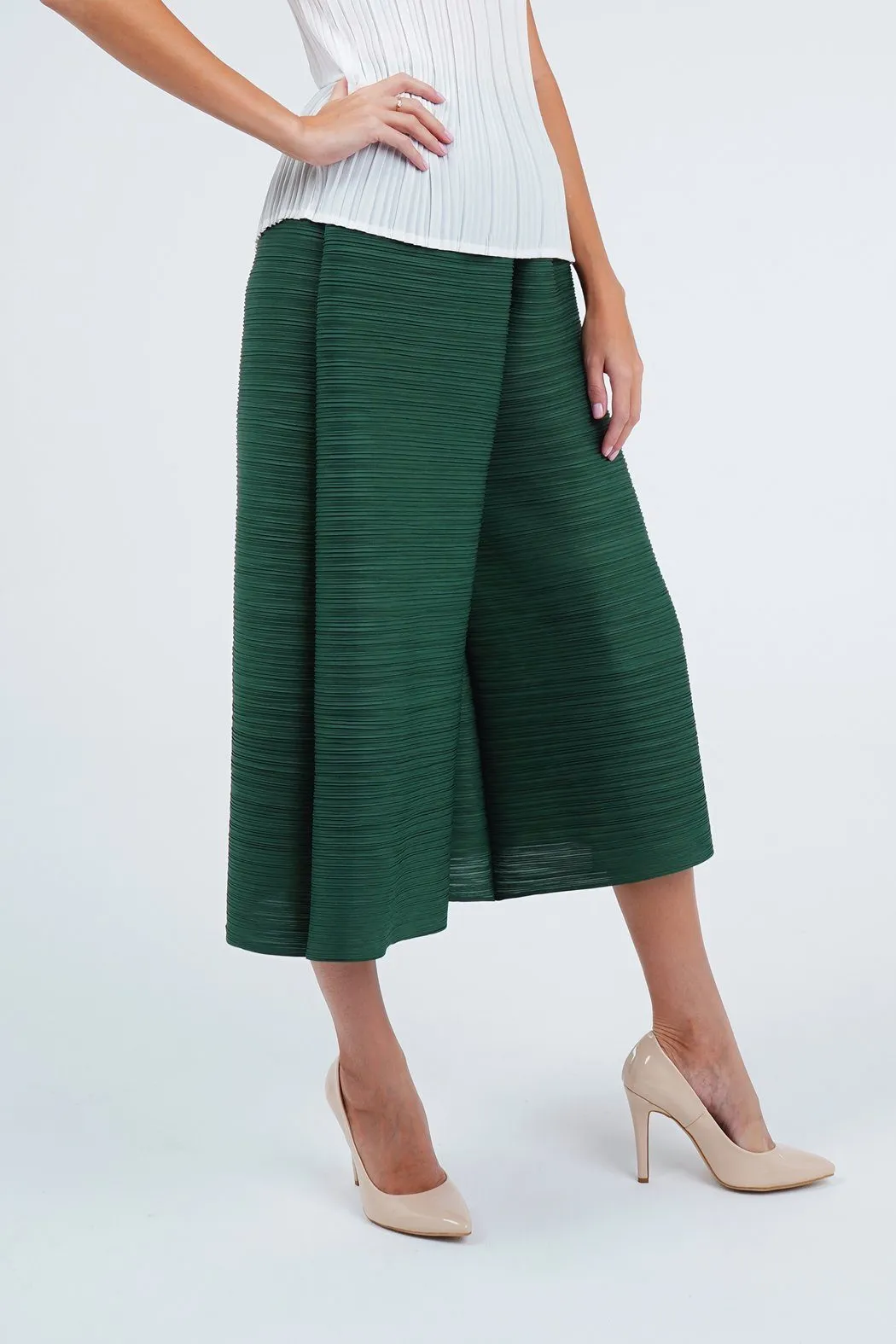 Polly Pleated Tube Pants