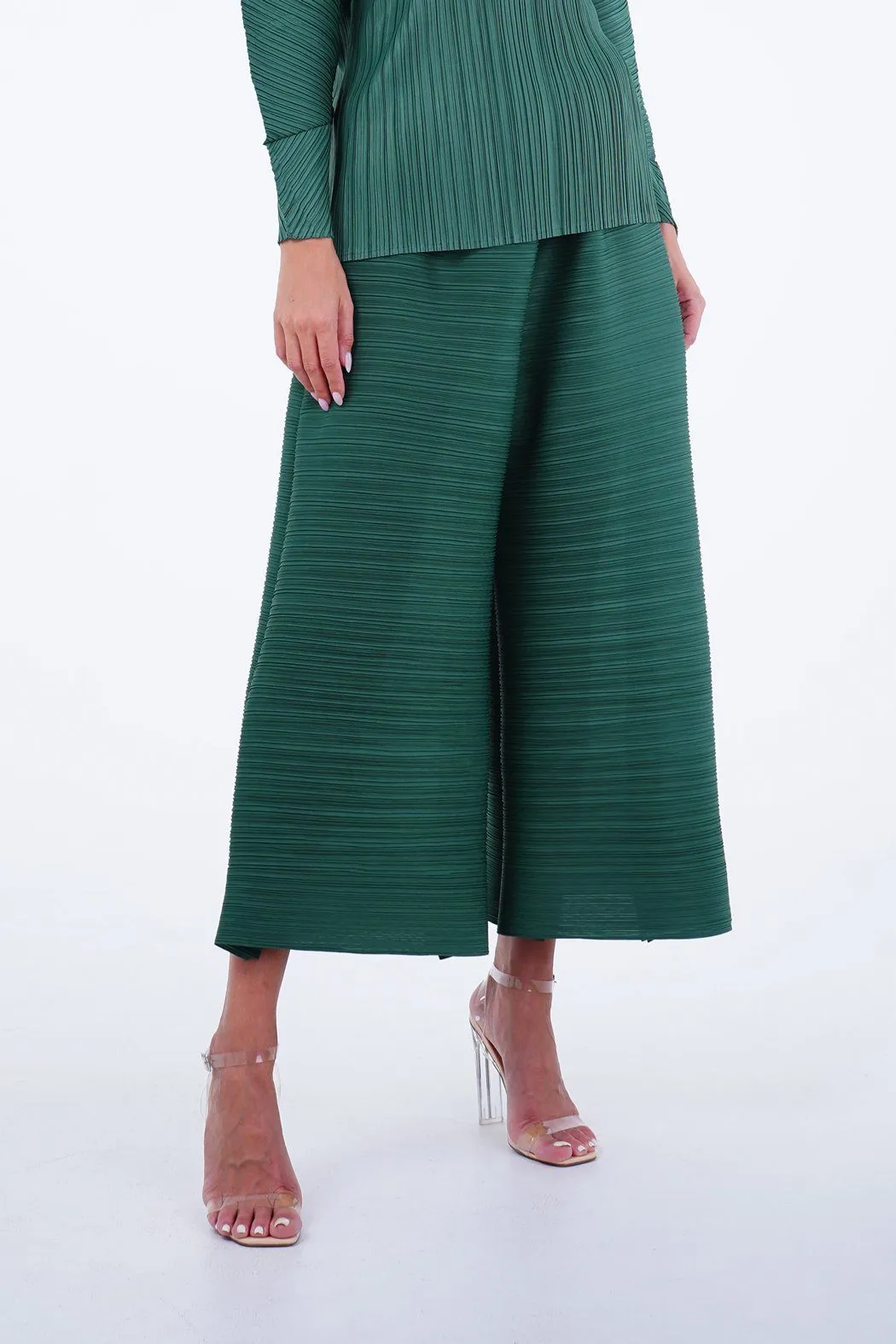 Polly Pleated Tube Pants