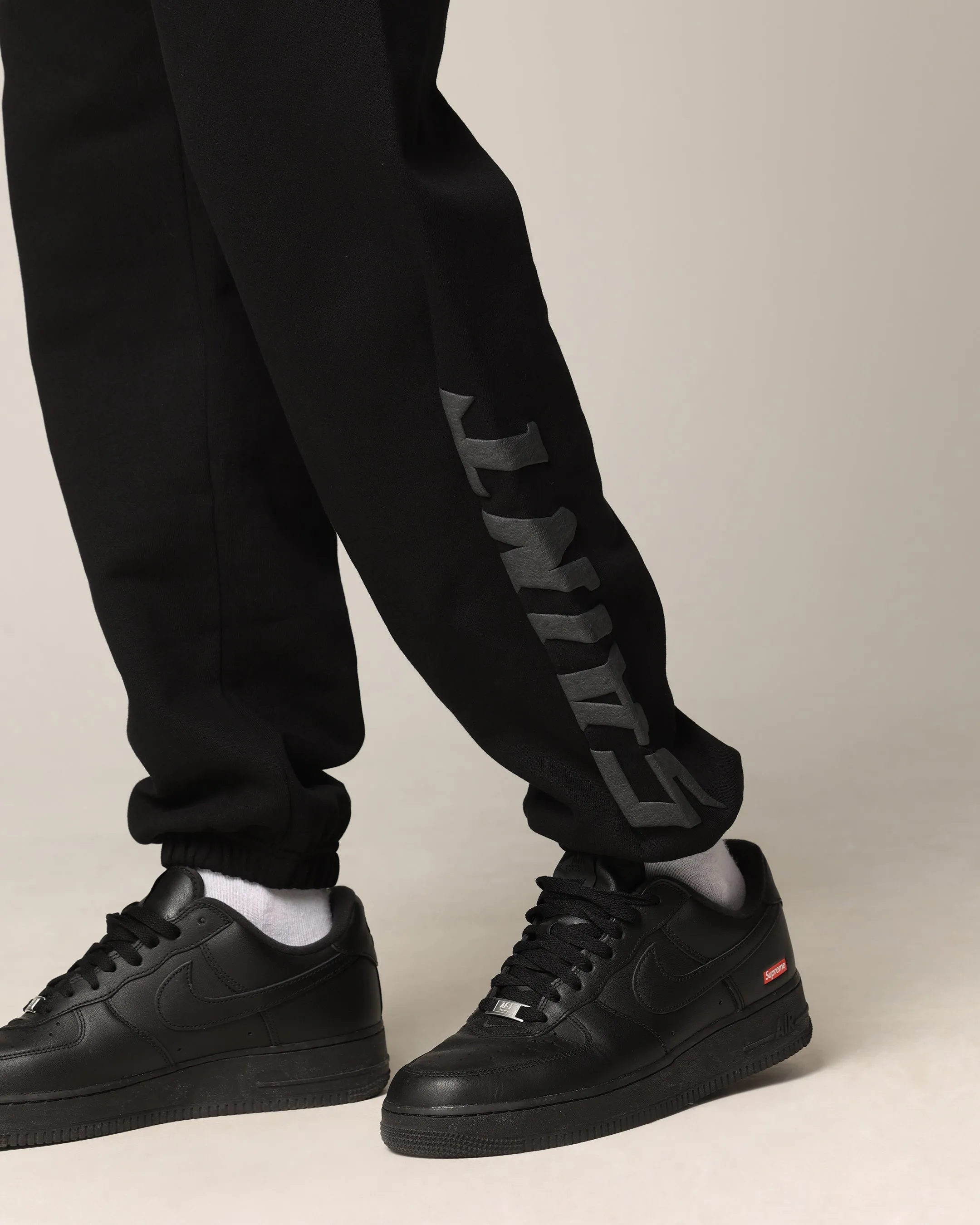 Saint Morta Dead Sweatpants Black/Black