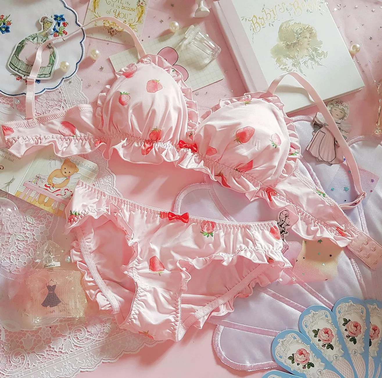 Strawberry Print Underwear Set