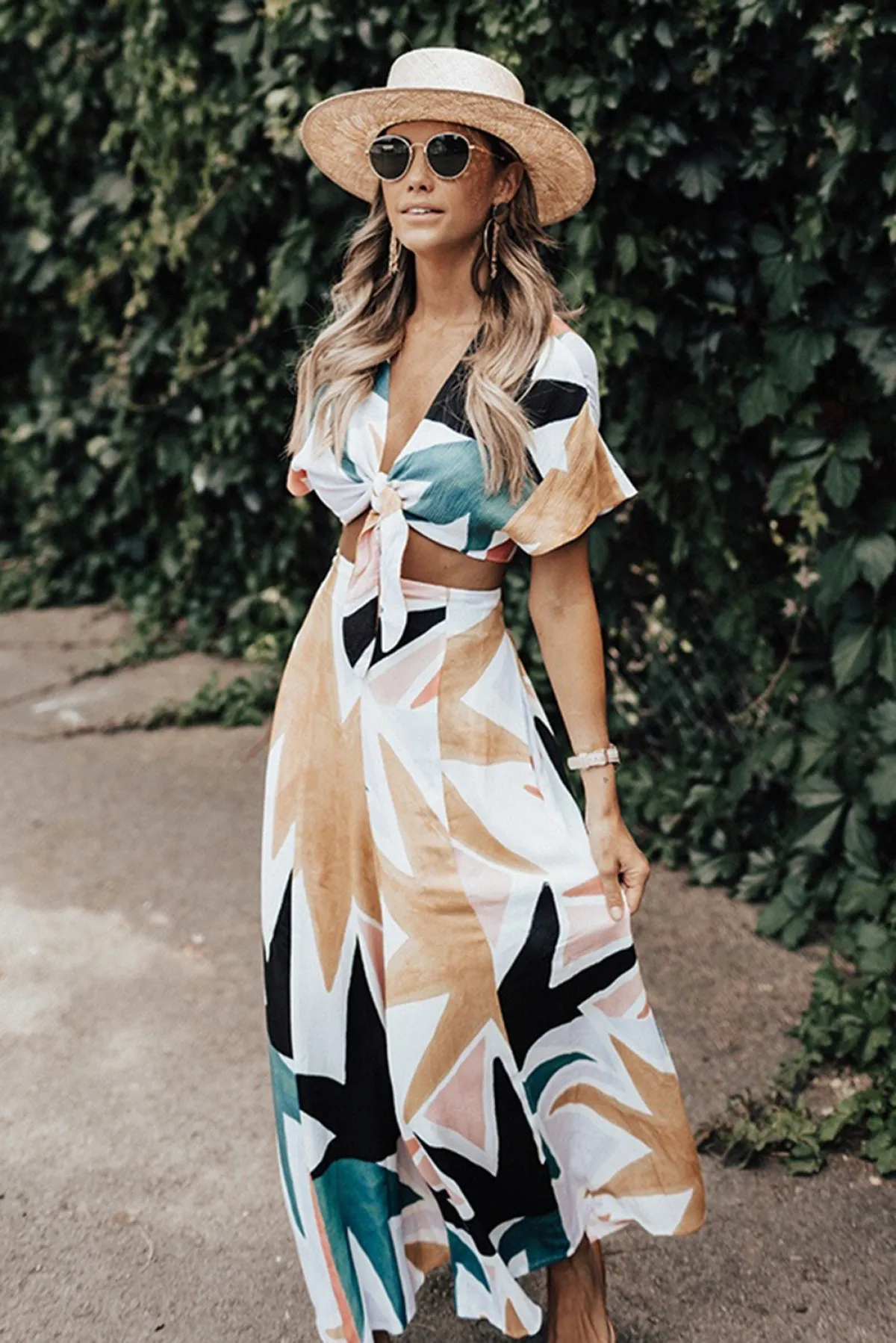 Tropical Print Crop Top And Flare Wide Leg Pants Set