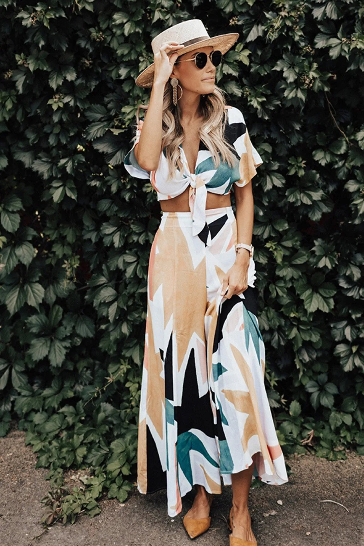 Tropical Print Crop Top And Flare Wide Leg Pants Set