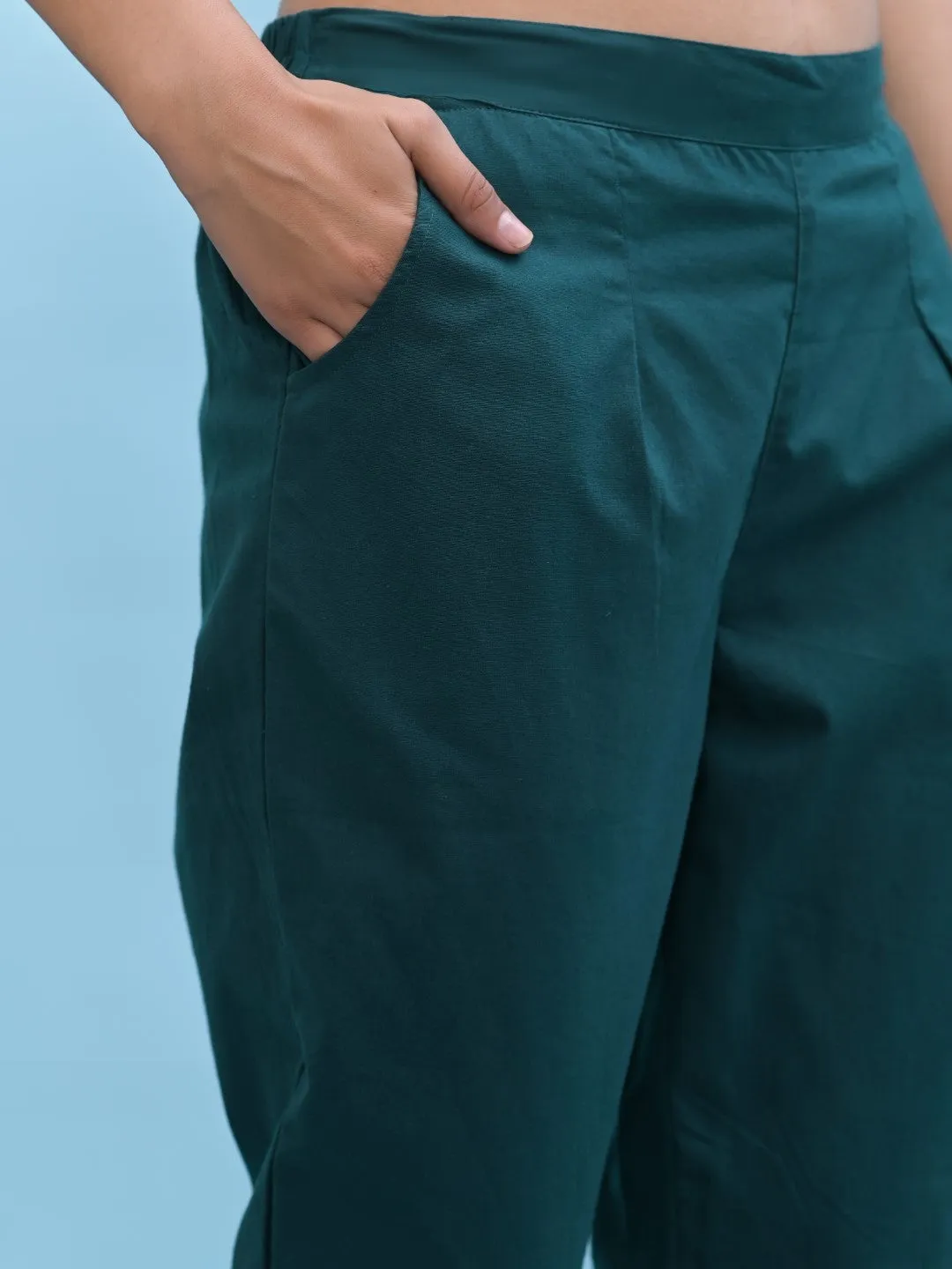 Women Green Solid Cotton Pants With Partially Elasticated Waistband And Two Side Pockets